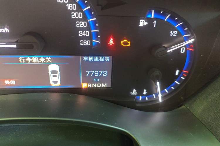 Used Cadillac ATS-L 2016 28T Fashion Edition Odometer Close Up