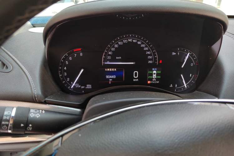 Used Cadillac ATS-L 2016 28T Tech Edition Odometer Close Up