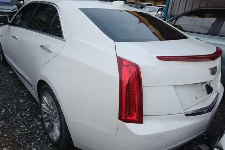 Used Cadillac ATS-L 2016 28T Fashion Edition Rear Left 45 Deg