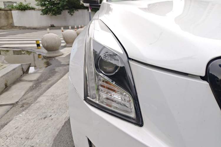 Used Cadillac ATS-L 2016 28T Tech Edition Right Front Headlight