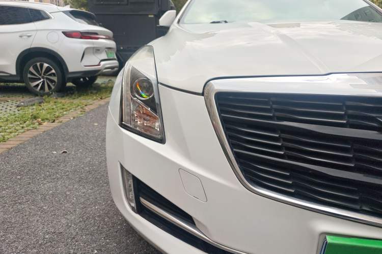 Used Cadillac ATS-L 2016 28T Fashion Edition Right Front Headlight