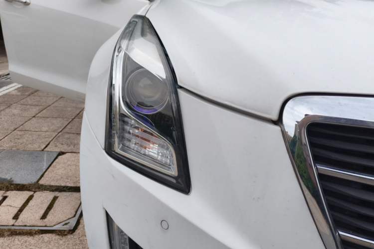 Used Cadillac ATS-L 2016 28T Tech Edition Right Front Headlight