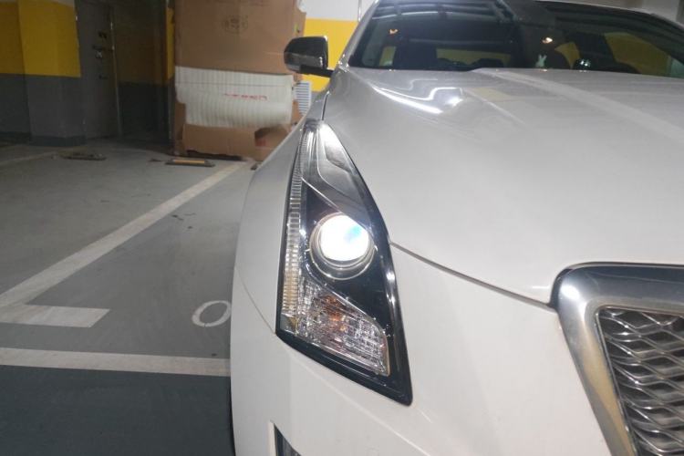 Used Cadillac ATS-L 2016 28T Fashion Edition Right Front Headlight