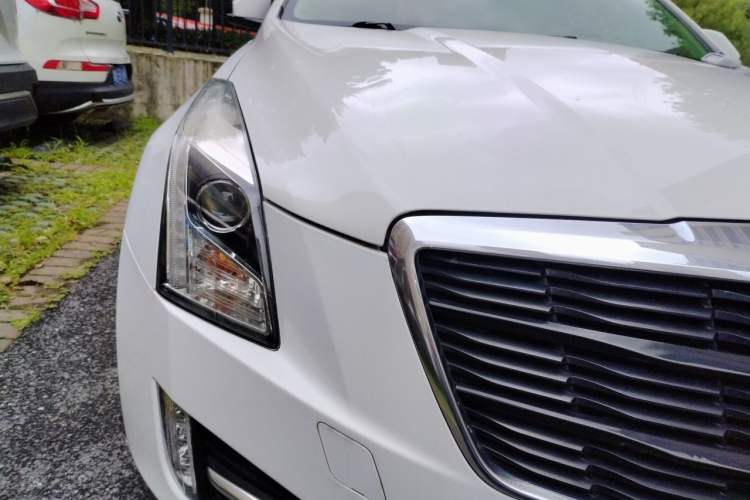 Used Cadillac ATS-L 2016 28T Fashion Edition Right Front Headlight