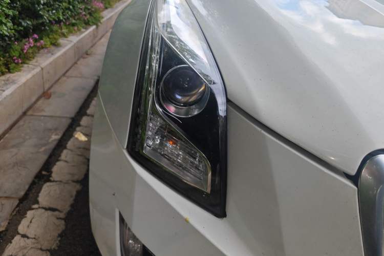 Used Cadillac ATS-L 2016 28T Fashion Edition Right Front Headlight