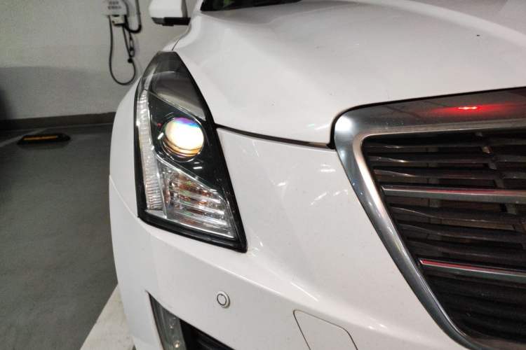 Used Cadillac ATS-L 2016 28T Elite Edition Right Front Headlight
