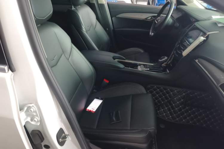 Used Cadillac ATS-L 2016 28T Fashion Edition Right Front Seat