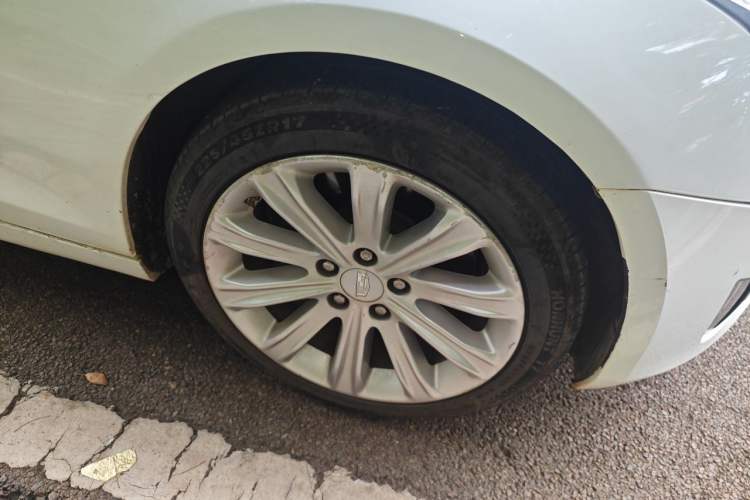 Used Cadillac ATS-L 2016 28T Fashion Edition Right Front Wheel Hub