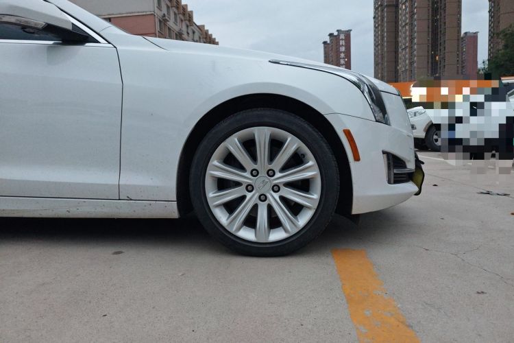 Used Cadillac ATS-L 2016 28T Tech Edition Right Front Wheel Hub