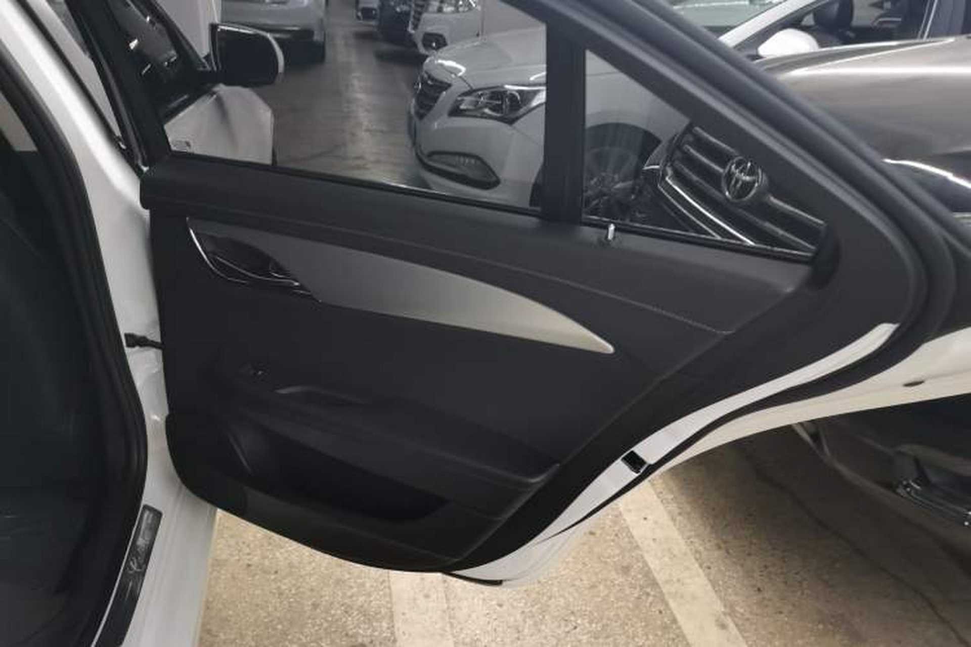 Used Cadillac ATS-L 2016 28T Fashion Edition Right Rear Door Interior