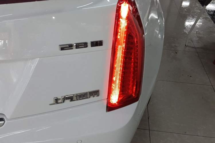 Used Cadillac ATS-L 2016 28T Tech Edition Right Rear Taillight