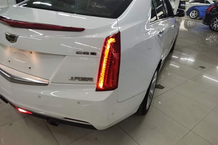 Used Cadillac ATS-L 2016 28T Fashion Edition Right Rear Taillight