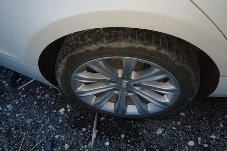Used Cadillac ATS-L 2016 28T Fashion Edition Right Rear Wheel Hub
