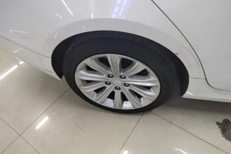 Used Cadillac ATS-L 2016 28T Fashion Edition Right Rear Wheel Hub