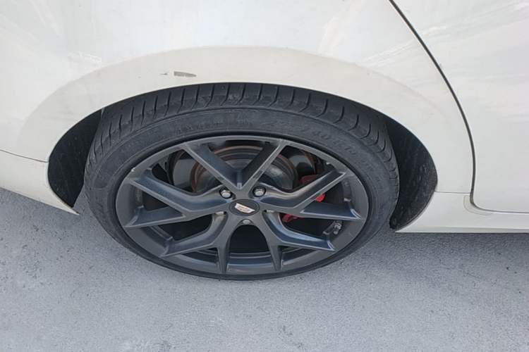 Used Cadillac ATS-L 2016 28T Fashion Edition Right Rear Wheel Hub