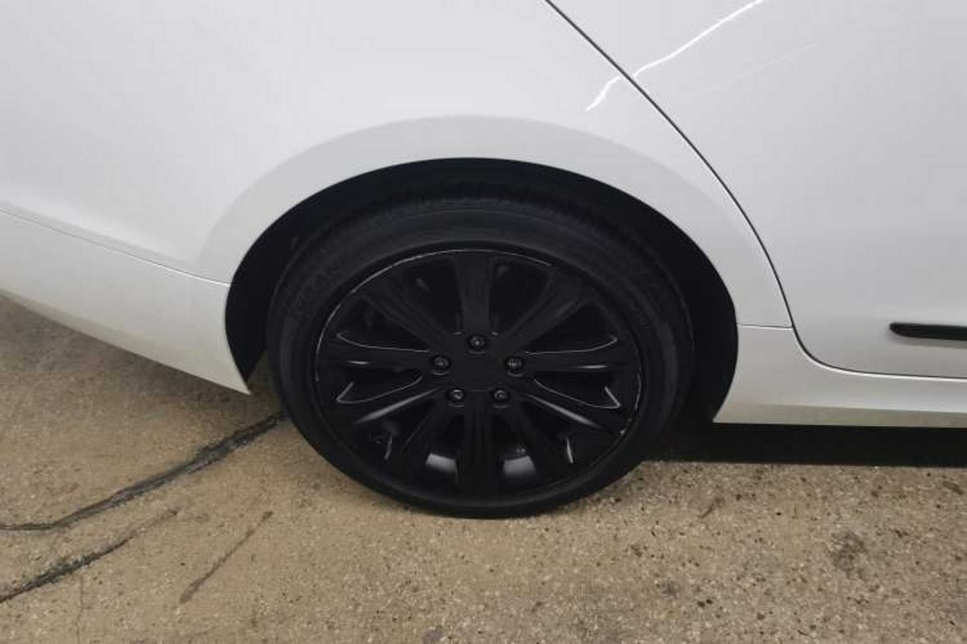 Used Cadillac ATS-L 2016 28T Fashion Edition Right Rear Wheel Hub