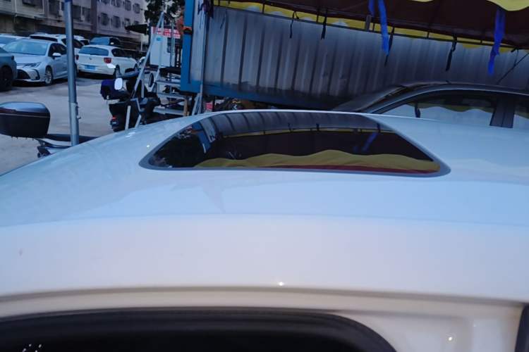 Used Cadillac ATS-L 2016 28T Fashion Edition Roof