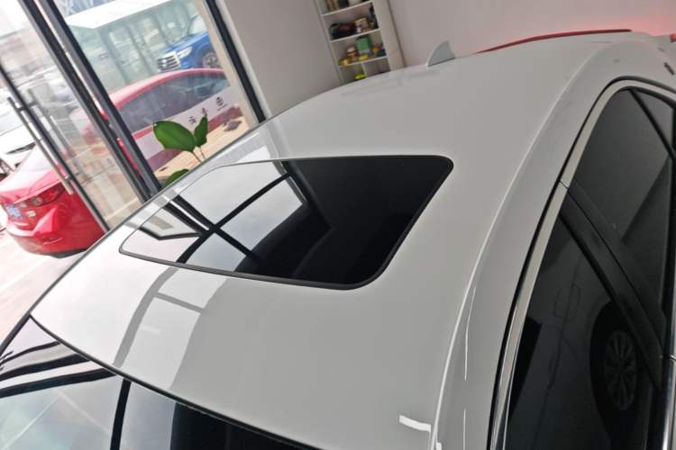 Used Cadillac ATS-L 2016 28T Fashion Edition Roof