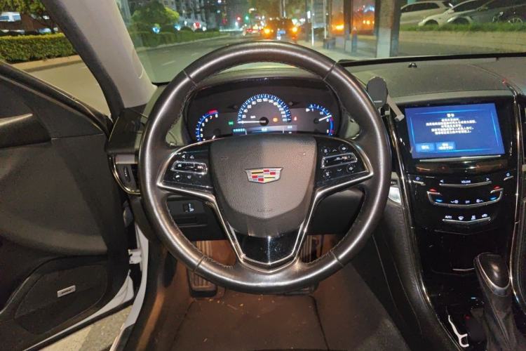 Used Cadillac ATS-L 2016 28T Fashion Edition Steering Wheel
