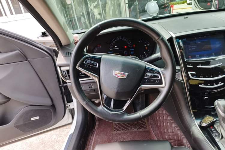 Used Cadillac ATS-L 2016 28T Tech Edition Steering Wheel
