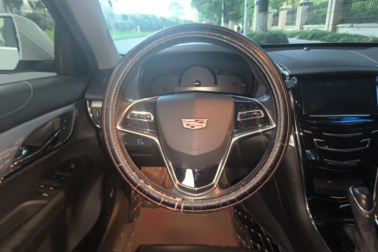 Used Cadillac ATS-L 2016 28T Fashion Edition Steering Wheel