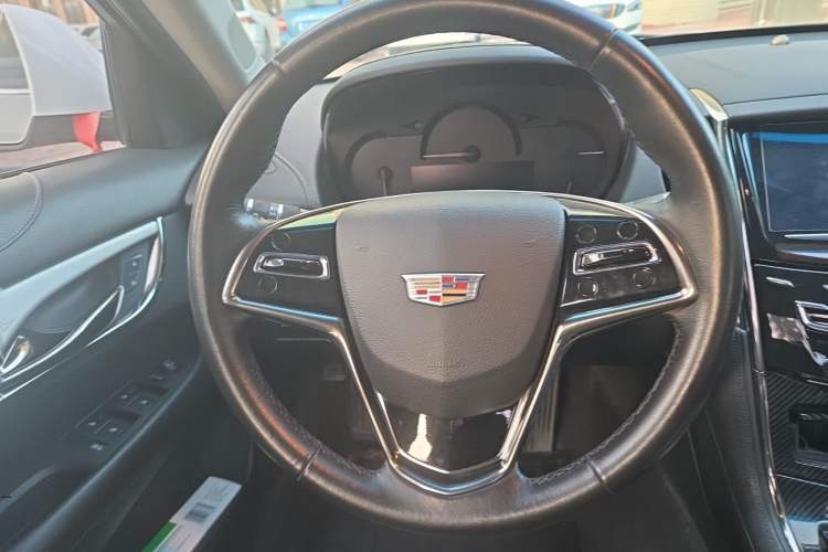 Used Cadillac ATS-L 2016 28T Fashion Edition Steering Wheel