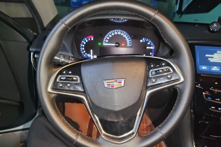 Used Cadillac ATS-L 2016 28T Tech Edition Steering Wheel