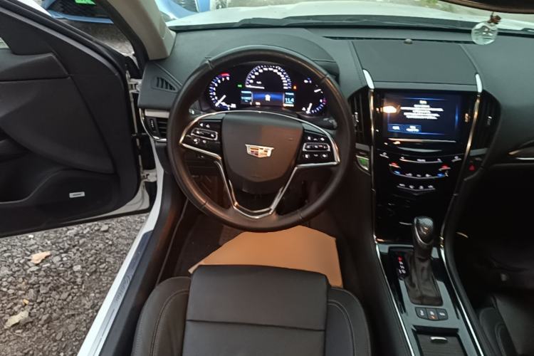 Used Cadillac ATS-L 2016 28T Fashion Edition Steering Wheel