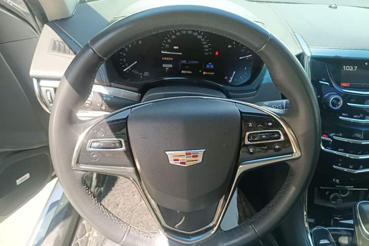 Used Cadillac ATS-L 2016 28T Tech Edition Steering Wheel