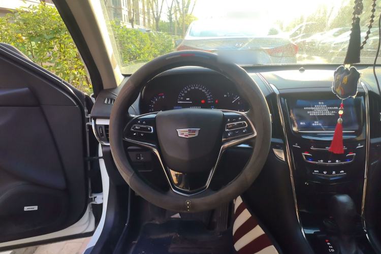 Used Cadillac ATS-L 2016 28T Fashion Edition Steering Wheel