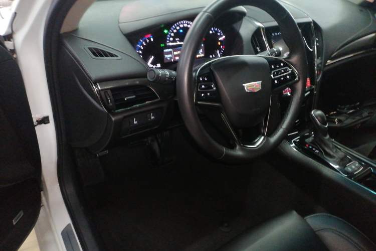 Used Cadillac ATS-L 2016 28T Tech Edition Steering Wheel