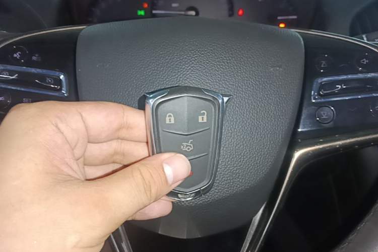 Used Cadillac ATS-L 2016 28T Tech Edition Vehicle Key