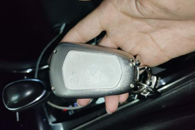 Used Cadillac ATS-L 2016 28T Fashion Edition Vehicle Key