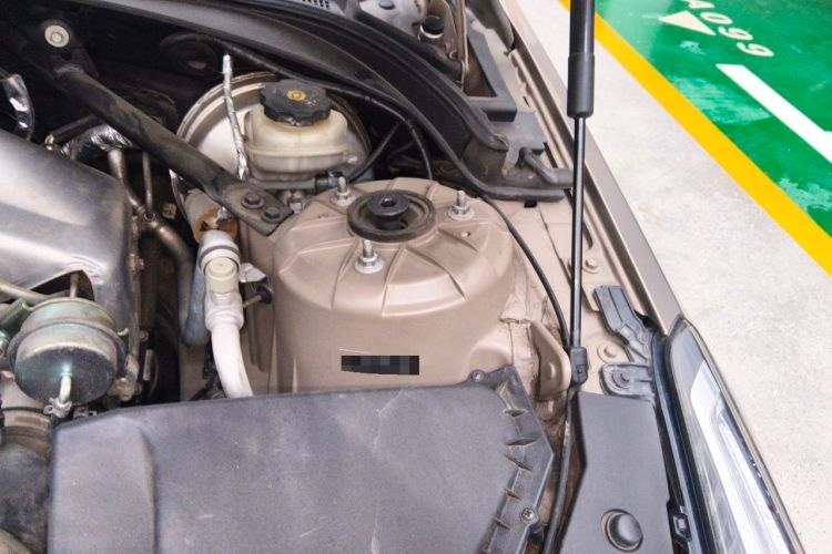 Used Cadillac ATS-L 2016 28T Elite Edition Engine Bay Left
