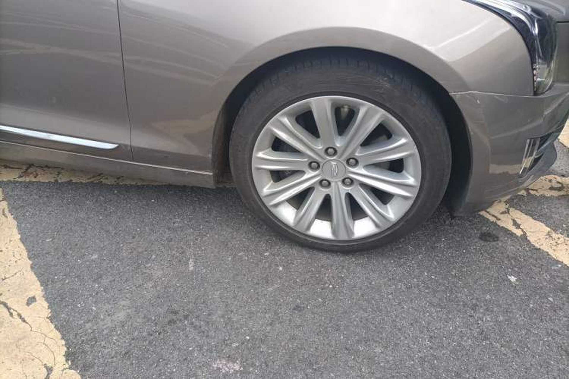 Used Cadillac ATS-L 2016 28T Fashion Edition Right Front Wheel Hub