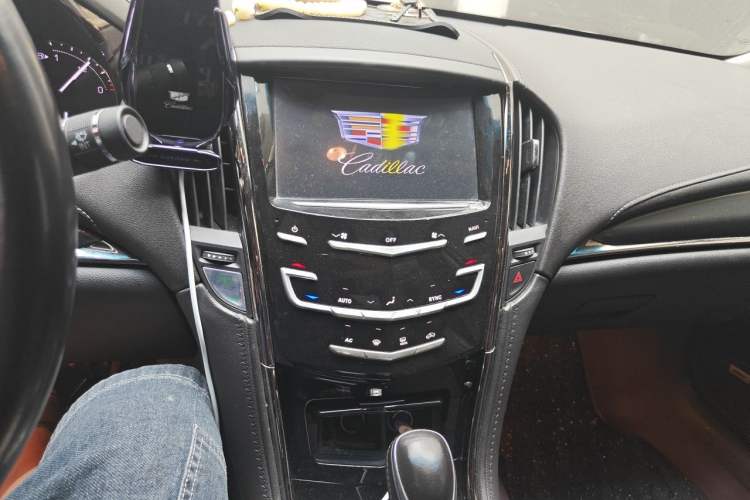 Used Cadillac ATS-L 2017 28T Tech Edition Audio And AC Panel