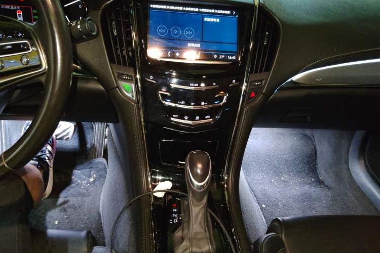 Used Cadillac ATS-L 2017 28T Fashion Edition Audio And AC Panel