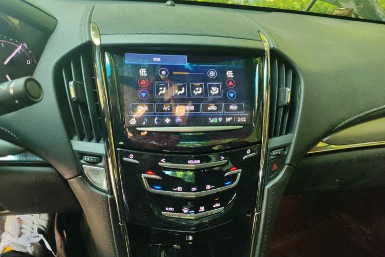 Used Cadillac ATS-L 2017 28T Fashion Edition Audio And AC Panel