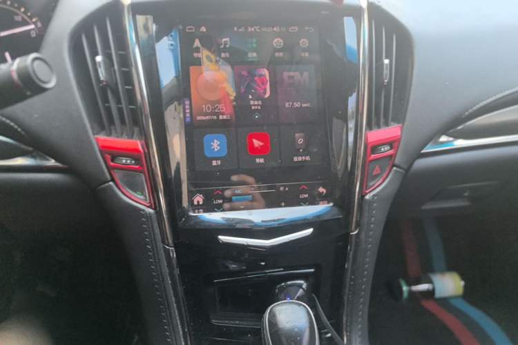 Used Cadillac ATS-L 2017 28T Tech Edition Audio And AC Panel