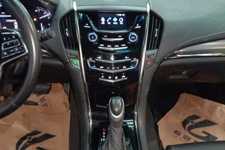 Used Cadillac ATS-L 2017 28T Tech Edition Audio And AC Panel