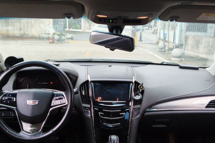 Used Cadillac ATS-L 2017 28T Fashion Edition Center Console