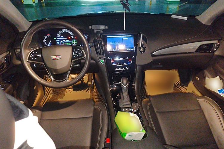 Used Cadillac ATS-L 2017 28T Fashion Edition Center Console