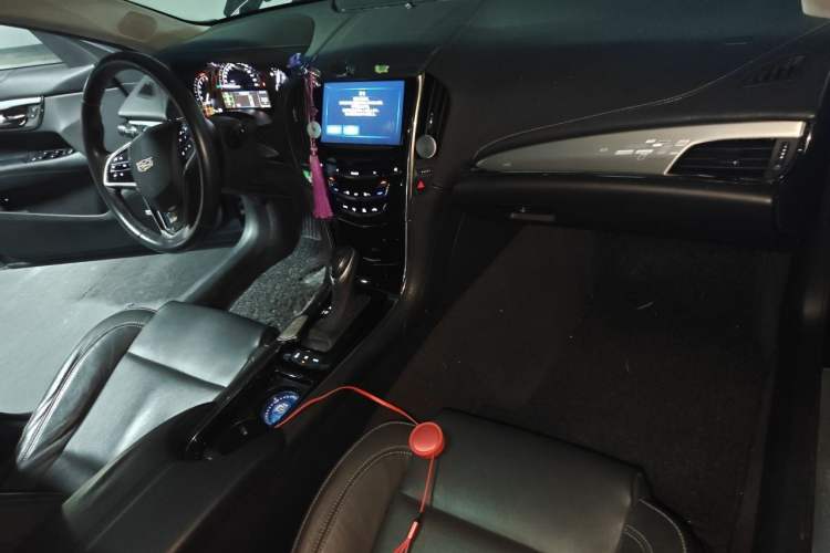 Used Cadillac ATS-L 2017 28T Fashion Edition Center Console