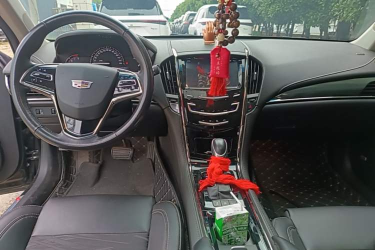 Used Cadillac ATS-L 2017 28T Tech Edition Center Console
