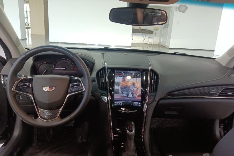 Used Cadillac ATS-L 2017 28T Tech Edition Center Console