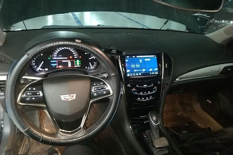 Used Cadillac ATS-L 2017 28T Fashion Edition Center Console
