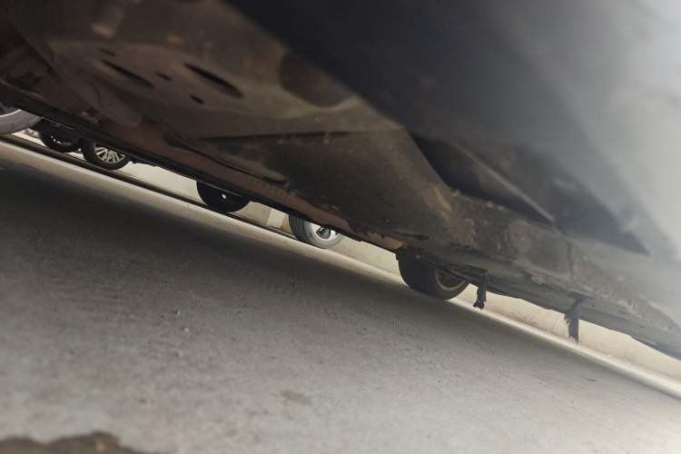 Used Cadillac ATS-L 2017 28T Fashion Edition Chassis Front Left
