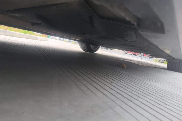 Used Cadillac ATS-L 2017 28T Fashion Edition Chassis Front Left