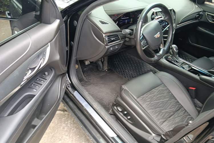 Used Cadillac ATS-L 2017 28T Tech Edition Driver Seat