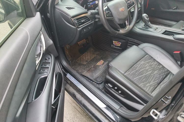 Used Cadillac ATS-L 2017 28T Tech Edition Driver Seat
